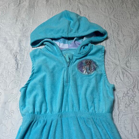 Disney Frozen Terry Swim Coverup Size 7/8 - Picture 2 of 4